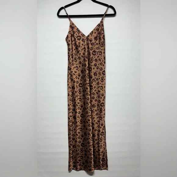 ✨A New Day Leopard Print Satin Slip Dress Size XS