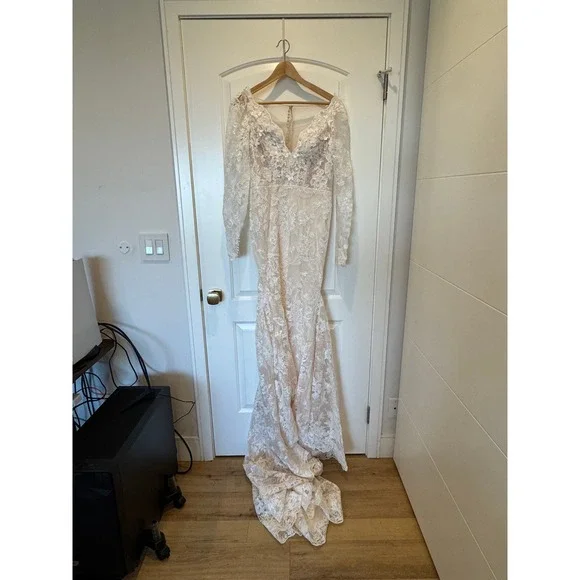 Lace Wedding Dress Floral Applique Long Sleeve Bridal Gown Mermaid‎