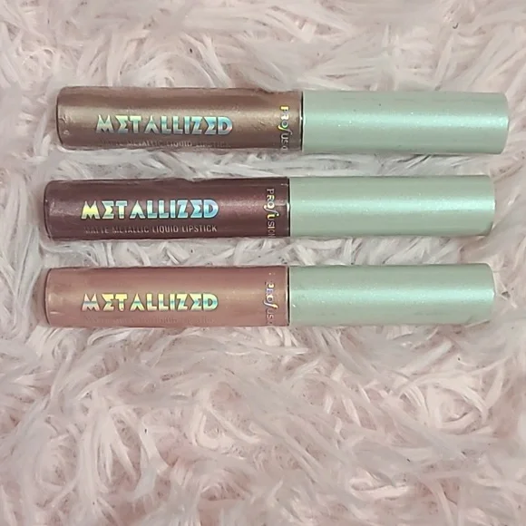 Metallic Matte Liquid Lipstick​