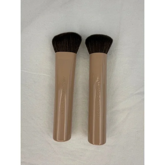 Perricone MD No Makeup Makeup Brush Set Blush and Foundation Brushes Tan