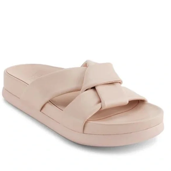 🌸PURE DONNA KARAN🌸 Berke Crisscross Platform Sandal Size: 6.5