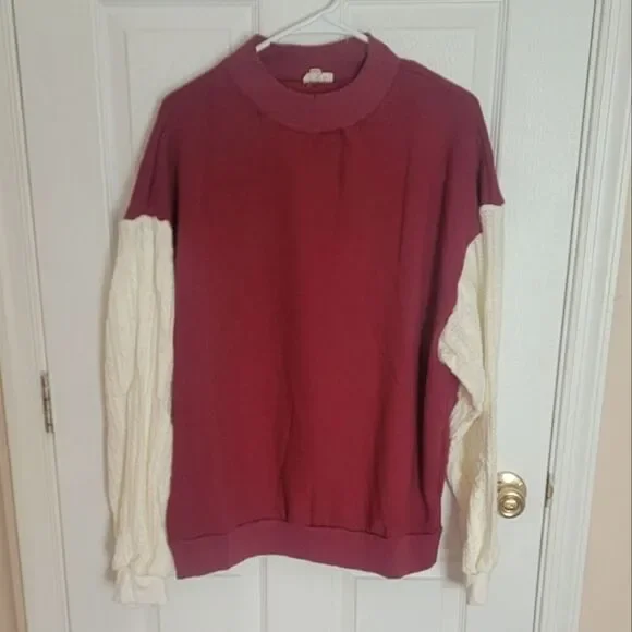 POL NEW Sweatshirt With Sweater Material Sleeves