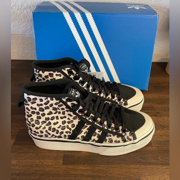 New in box Adidas sneakers women’s size‎ 8.5 Nizza Platform Mid cheetah shoes 🖤