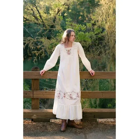 NWT Christy Dawn The Yolanda Organic Cotton Embroidered Maxi Dress Pearl Size M