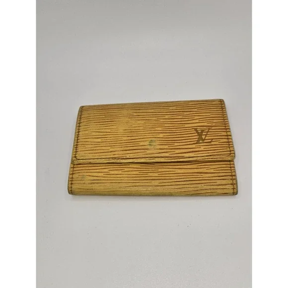 Louis Vuitton Vintage 6 Key Holder Yellow Epi Leather‎ MI0953