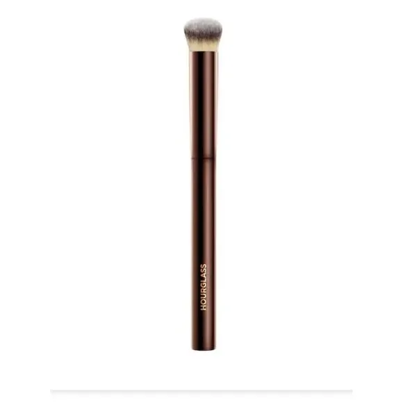 Hourglass Vanish™ Seamless Finish Concealer Brush