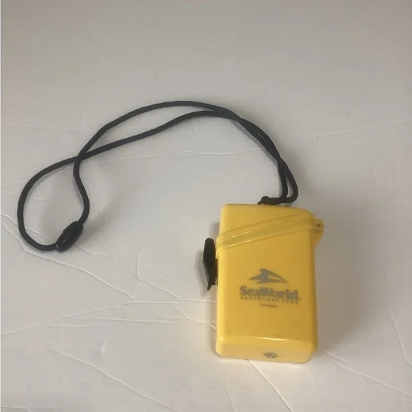 SeaWorld Yellow Waterproof Case