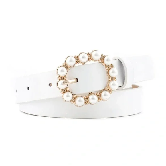 Elegant White Faux Leather Belt with Pearl-Embellished Oval Buckle