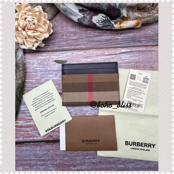 BURBERRY | Check Card Holder Navy Blue NWT and Dust Bag Authentic