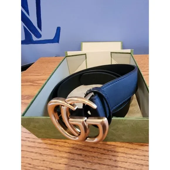 Gucci Black Leather Belt with Gold Double G Buckle
