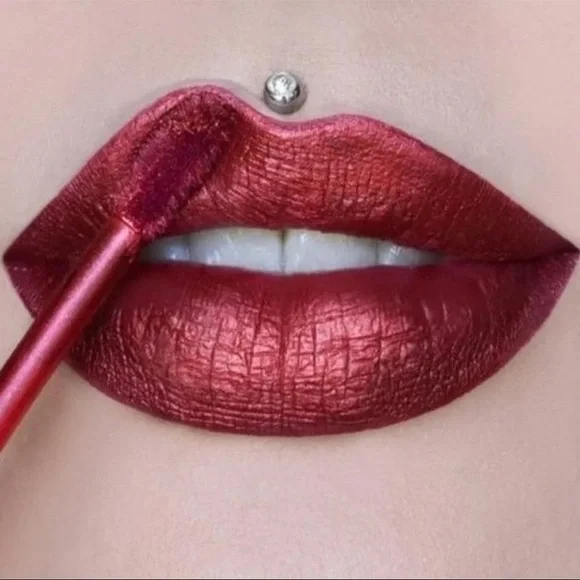 JEFFREE STAR - POINSETTIA Velour Liquid Lipstick NIB