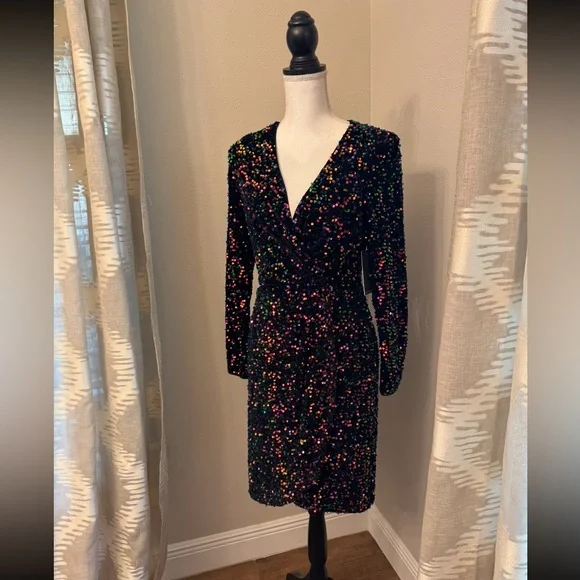 Julia Jordan Sequin Dress