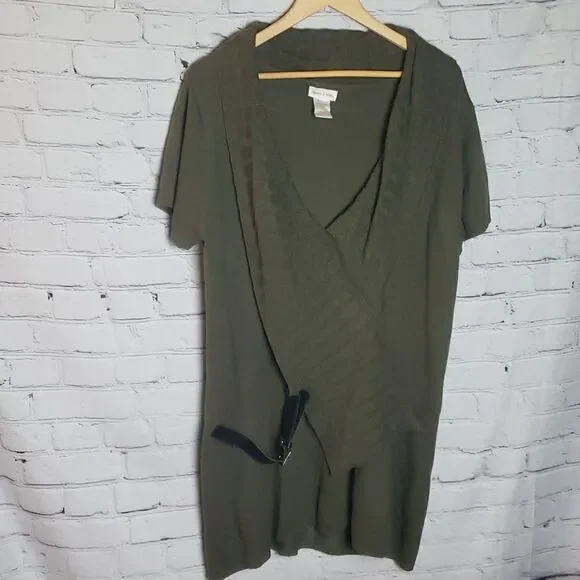 Monroe & Main Green Sweater