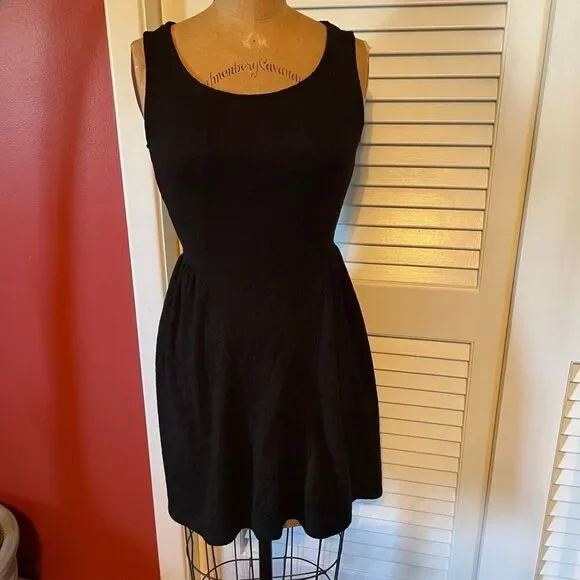 EYESHADOW | black mini dress S