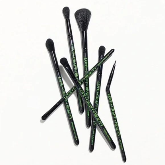 🌿 LOVE+CRAFT+BEAUTY 7 Piece Brush Set