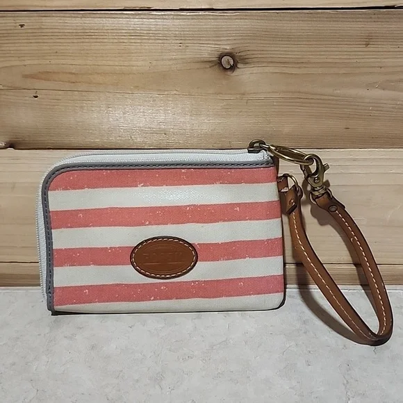 Fossil Wristlet card holder waller