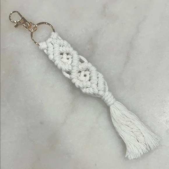 Chic White Macrame Keychain