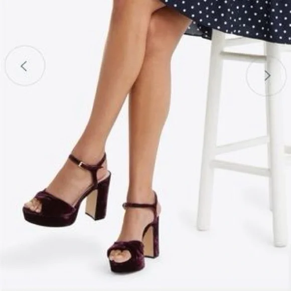 Draper James Paloma Platform in Maroon‎ Velvet