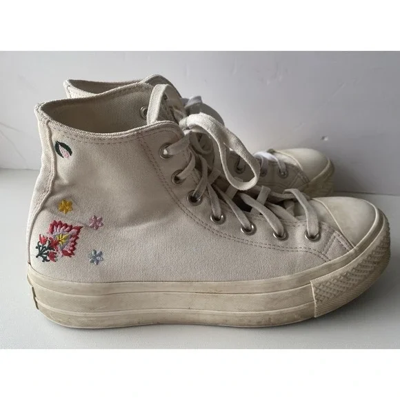 Converse Chuck Taylor All Star Lift Platform Sz 7.5 Embroidered Floral Ltd Ed