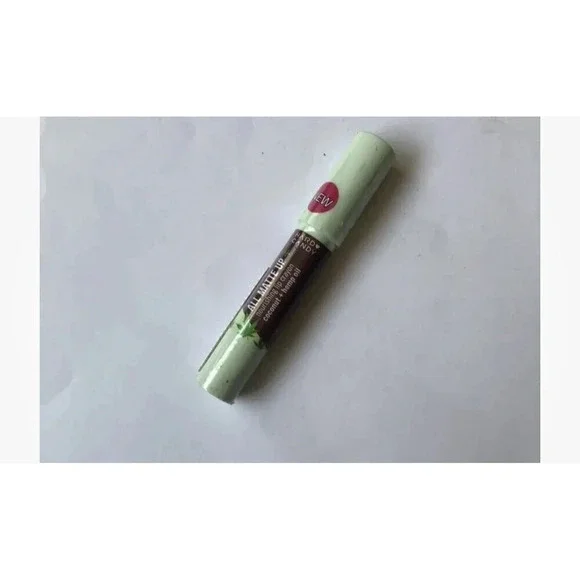 HARD CANDY All Matte Up Lip Crayon VENOM