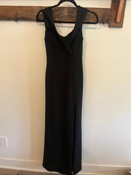 Lulu's Black Sleeveless V-Neck Maxi Gown with Side Slit