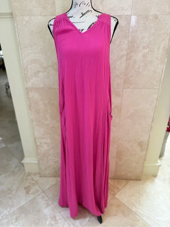 O’Neill Hot Pink V-Neck Sleeveless Crinkle Maxi Dress with Pockets Size S