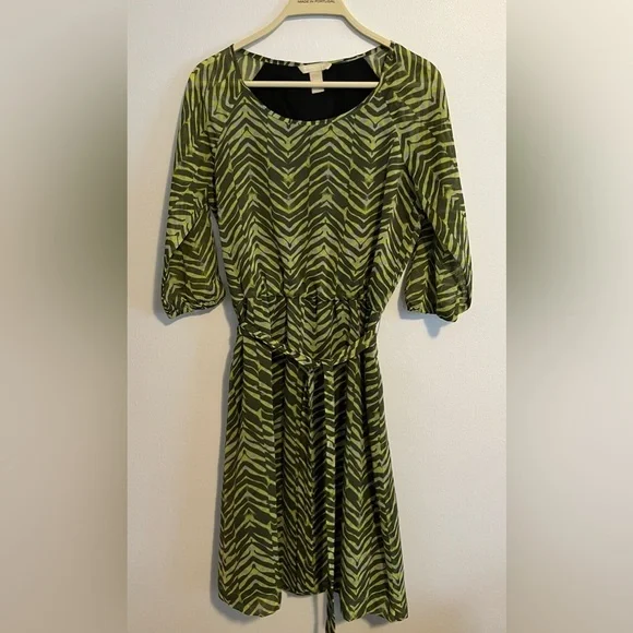 Banana Republic tie waist dress size 2