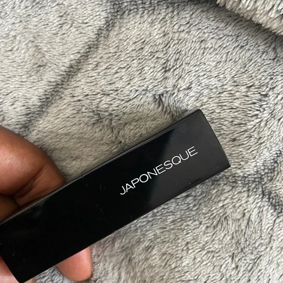Japonesque kumadori pink lipstick