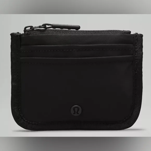 lululemon athletica True Identity Card Case In Black, New