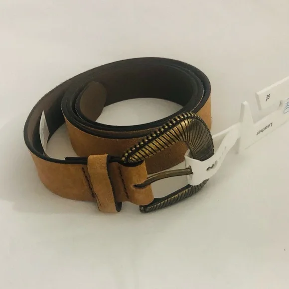 Women’s leather Belt buckle  closures cognac Brown. XL