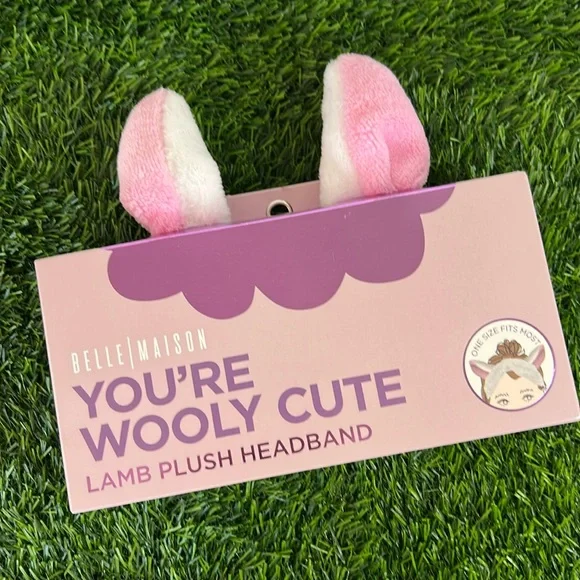 NIB Belle Maison Lamb Plush Headband