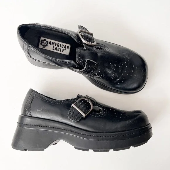 Vintage Chunky Mary Janes Platform Shoes 6.5 Black Leather Lug Sole Goth Y2K