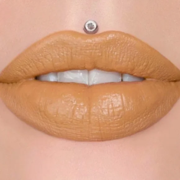NIB Jeffree Star Velvet Trap Matte Lipstick Gardening H*e