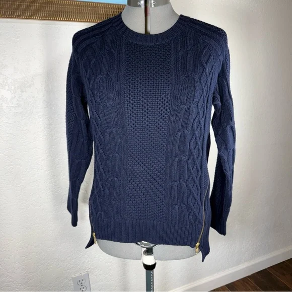 CAbi Dark Blue Crewneck Sweater Gold Zippers Women’s Size Medium‎