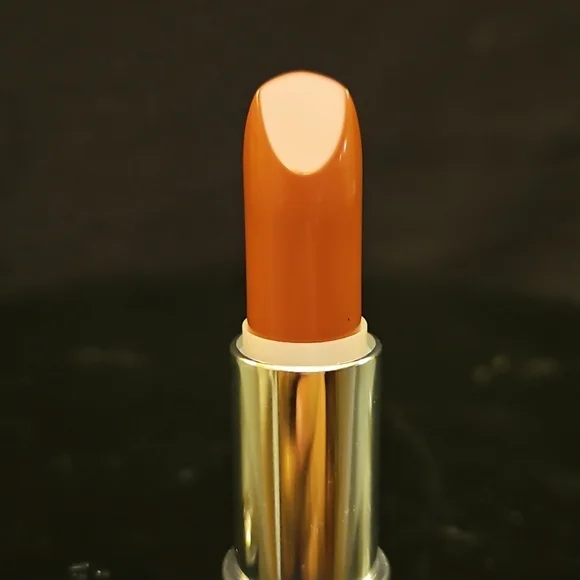 Lancome Color Design ALL DONE UP Cream Lipstick‎