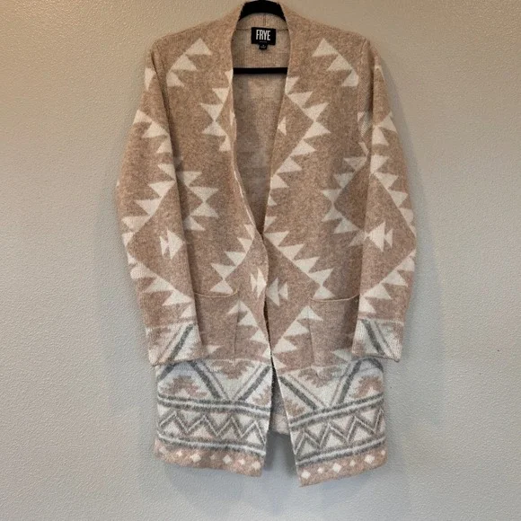 Frye The Cozy Cardigan Open Front Sweater Tan White Southwest Women's Size Small