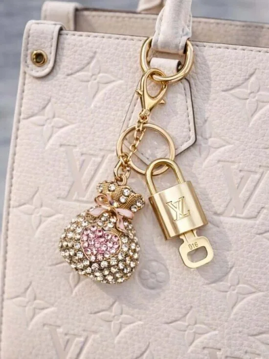 Authentic LV Gold Padlock & Key 🔑 Designer Bag Charm w/ Unbranded Keychain