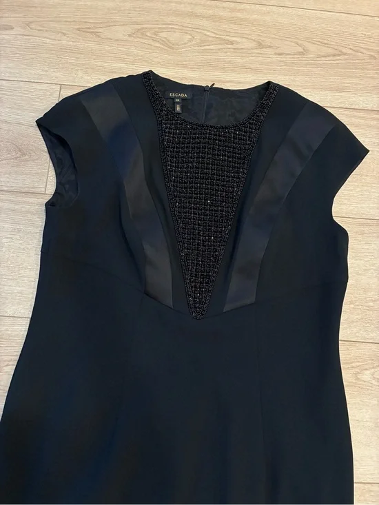 Escada Black Sheath Dress Beaded Satin Trim Cap Sleeve LBD Size 44/L