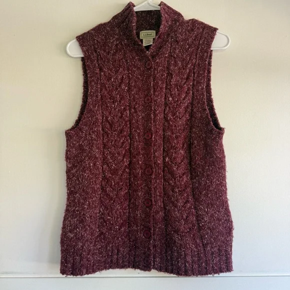 LL BEAN Women’s Burgundy Cable Knit Wool Blend Cardigan Sweater Vest Academia