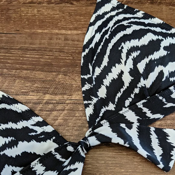 Victoria's Secret Zebra Bikini Swim Top