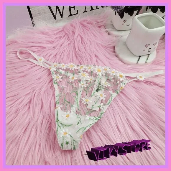 💖 NWT Victoria’s Secret Dream Angels Mesh Floral String Bikini Small #7258 💖
