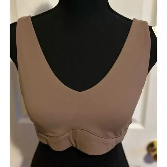 Delimira Bra Size Medium