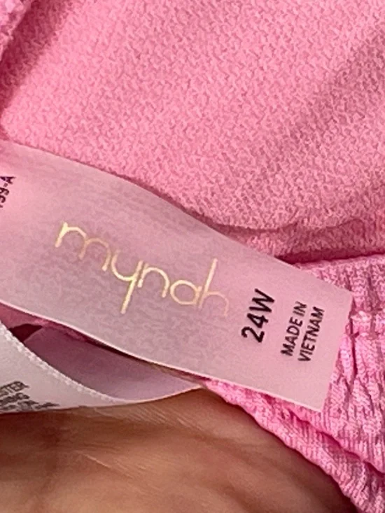 MYNAH Women's Pink Halter Tankini Top with Keyhole Front SIZE 24W NWOT