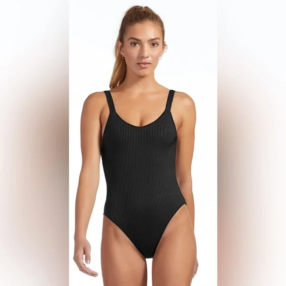 Vitamin A EcoRib Leah Full Coverage One Piece Swimsuit‎ size medium (8)