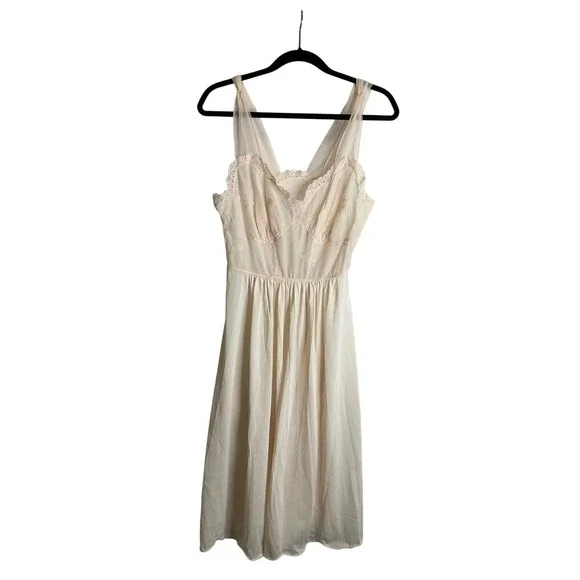 Vintage Vanity Fair Lace Chiffon Nightie Nightgown Bridal Coquette MCM Elegant S