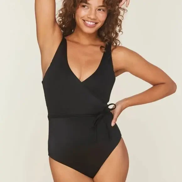 NWT Andie Women's The Belmar One Piece Swimsuit Smooth Black Size XS