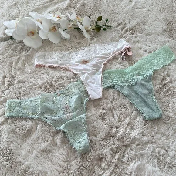 Victoria’s Secret Bundle Panties Size L
