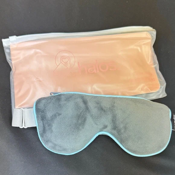 The Halo Heat Mask Gray Sleep Mask Aqua Trim Therabead technology warm eye compr