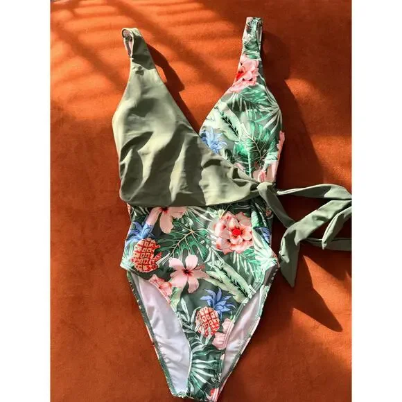 Leaf and Floral Cross top Swimsuit Women one piece S