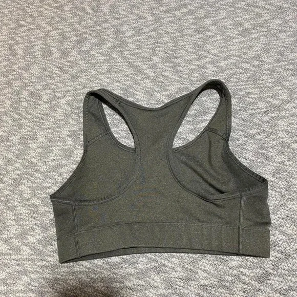Nike dri fit grey sports bra Size S. SKU-A433#activewear